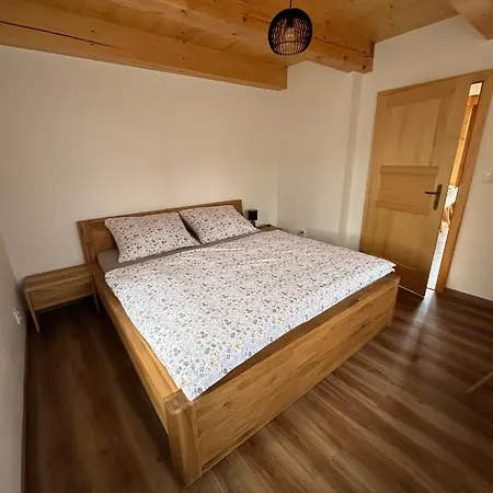 Apartment Zvedavka *
